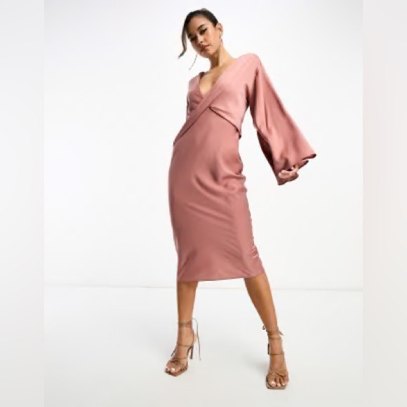 ASOS Edition Ruched Batwing Sleeve Satin Dress SzUS8 New - Picture 1 of 8